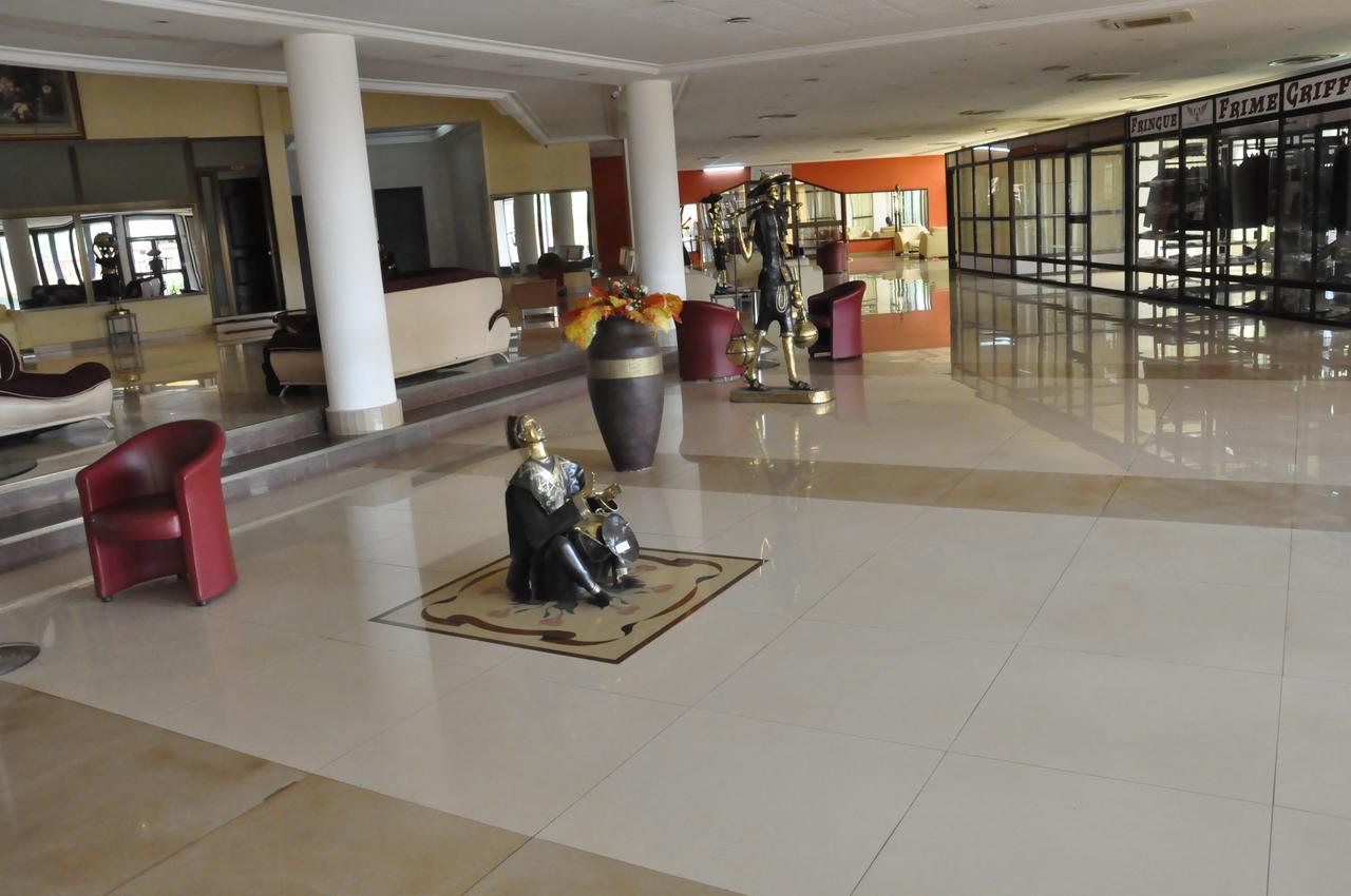 Palace Hotel Ouagadougou Exterior photo